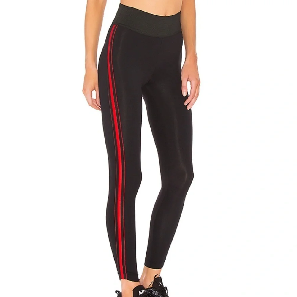 Koral black al